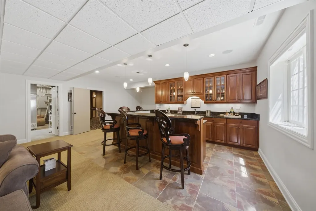 329 South Kenmore Avenue Elmhurst IL 60126