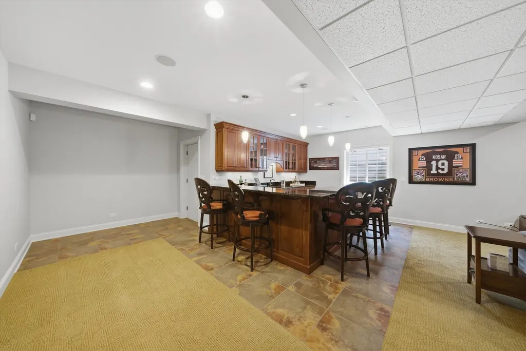 329 South Kenmore Avenue Elmhurst IL 60126