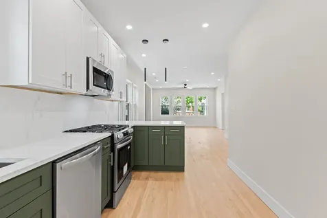 4829 West Strong Street Chicago IL 60630