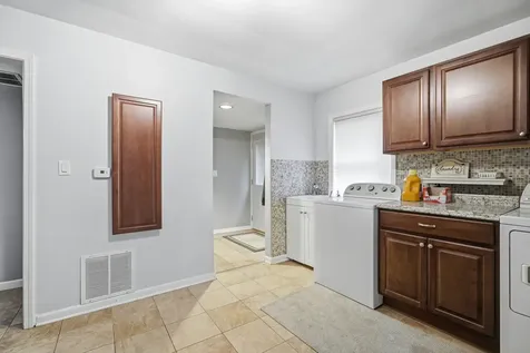 2623 West Street River Grove IL 60171