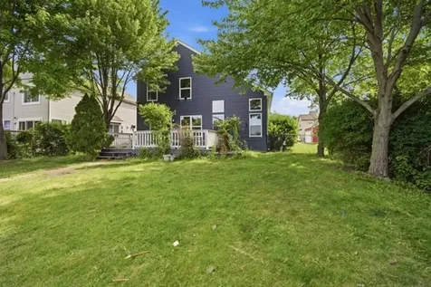 635 East Princeton Court Round Lake Beach IL 60073