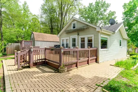 28324 West Park Avenue Wauconda IL 60084