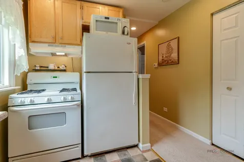 28324 West Park Avenue Wauconda IL 60084