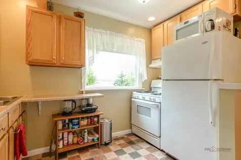 28324 West Park Avenue Wauconda IL 60084
