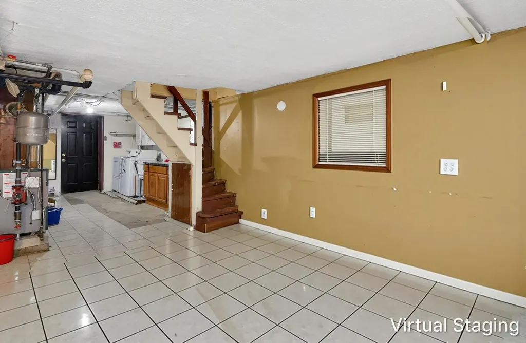 3018 West Gunnison Street Chicago IL 60625