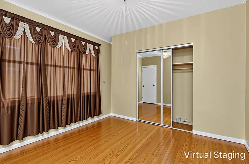 3018 West Gunnison Street Chicago IL 60625