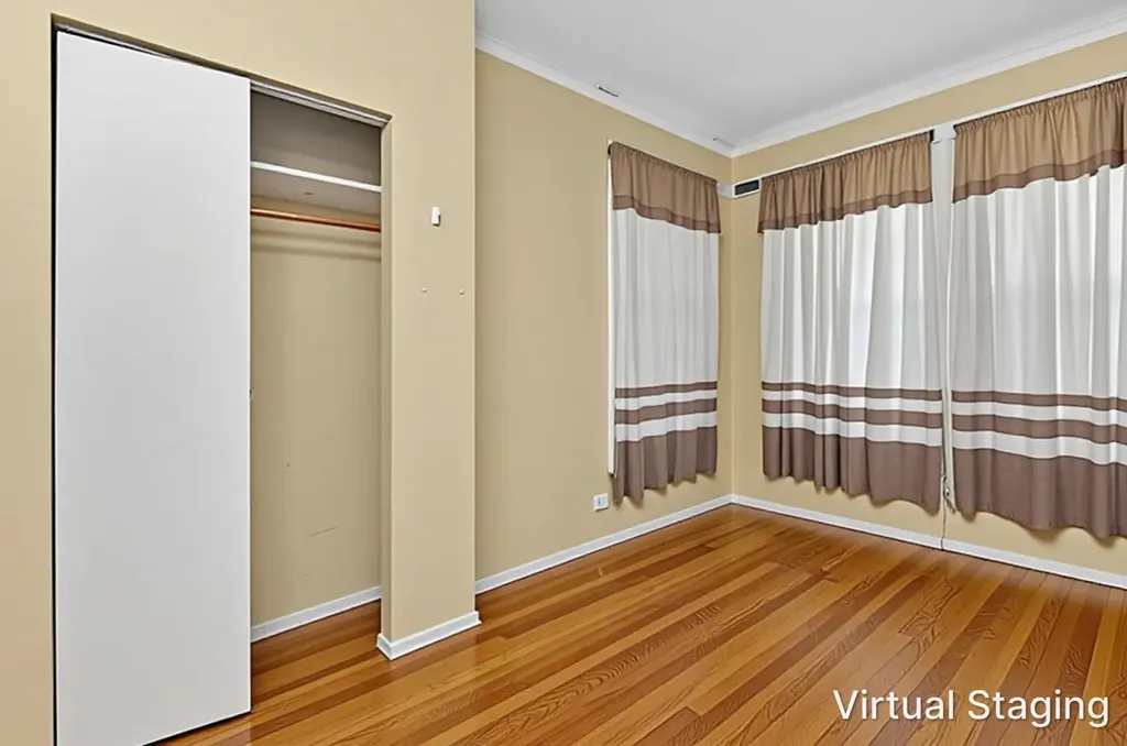 3018 West Gunnison Street Chicago IL 60625