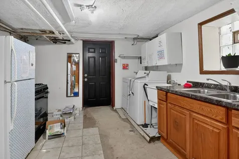 3018 West Gunnison Street Chicago IL 60625