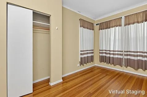 3018 West Gunnison Street Chicago IL 60625