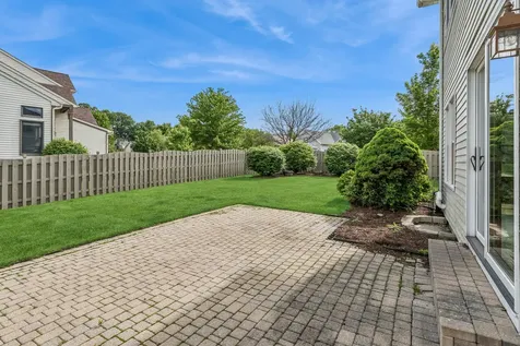 615 Wood Creek Drive Antioch IL 60002