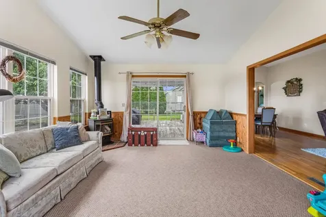 809 South Scarborough Street Sidney IL 61877