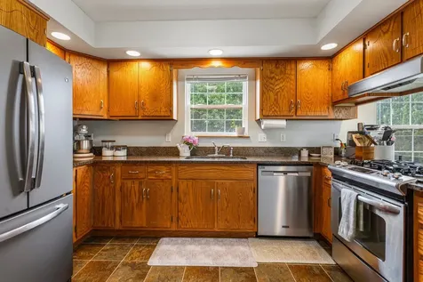 809 South Scarborough Street Sidney IL 61877