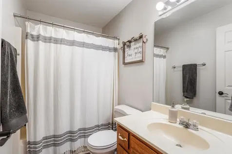 809 South Scarborough Street Sidney IL 61877