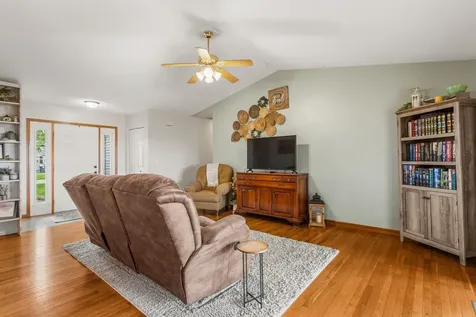 809 South Scarborough Street Sidney IL 61877