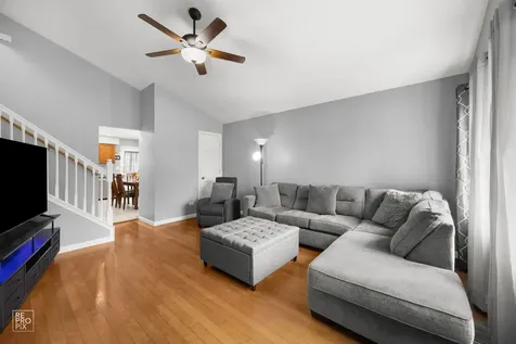 167 Ridgewood Avenue Bensenville IL 60106