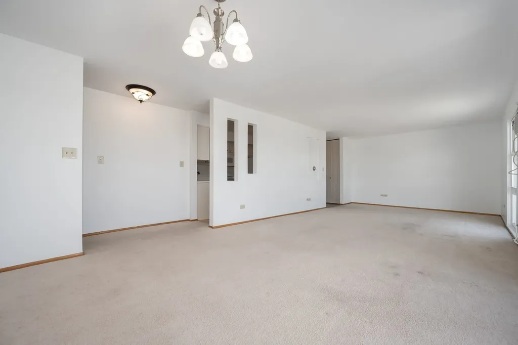 7225 West Higgins Avenue Chicago IL 60656