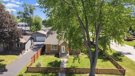 33191 North Sunset Avenue Grayslake IL 60030