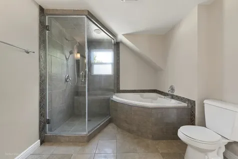 33191 North Sunset Avenue Grayslake IL 60030