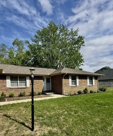 704 Wesley Avenue Savoy IL 61874