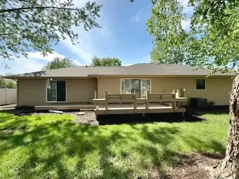 704 Wesley Avenue Savoy IL 61874