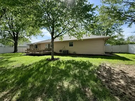 704 Wesley Avenue Savoy IL 61874
