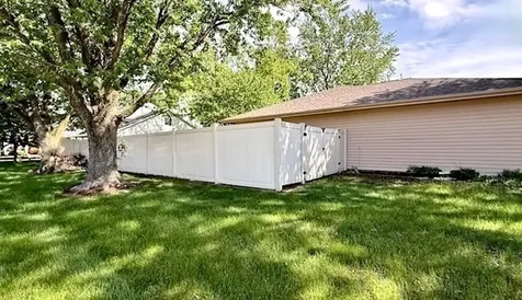 704 Wesley Avenue Savoy IL 61874