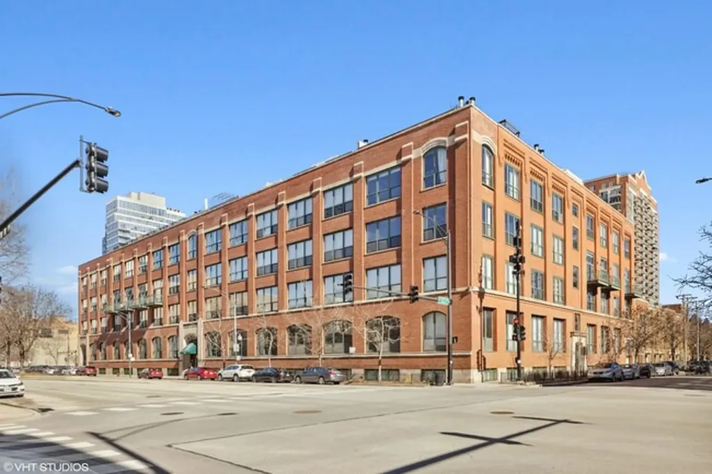 1727 South Indiana Avenue Chicago IL 60616