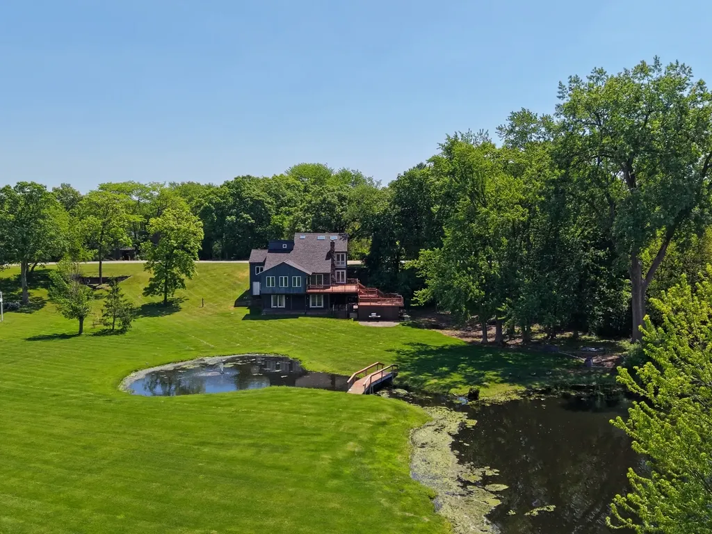 1803 Cassandra Lane Mchenry IL 60051