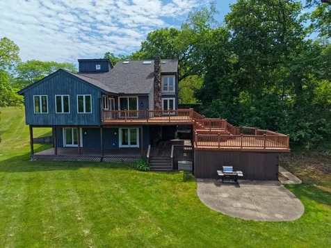 1803 Cassandra Lane Mchenry IL 60051