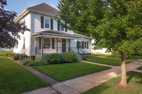 316 West Santa Fe Avenue Toluca IL 61369
