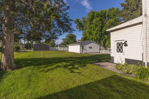 316 West Santa Fe Avenue Toluca IL 61369