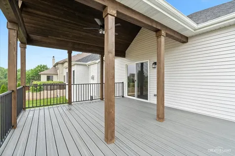 675 Cumberland Lane Oswego IL 60543