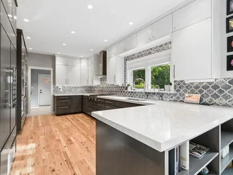 9224 Central Park Avenue Evanston IL 60203