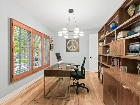 9224 Central Park Avenue Evanston IL 60203