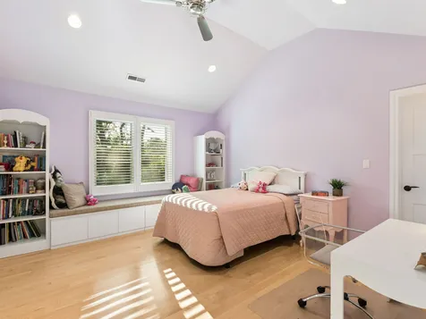 9224 Central Park Avenue Evanston IL 60203