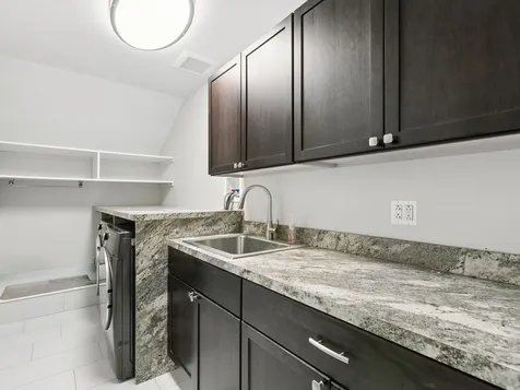 9224 Central Park Avenue Evanston IL 60203