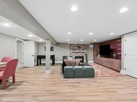 9224 Central Park Avenue Evanston IL 60203