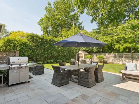9224 Central Park Avenue Evanston IL 60203