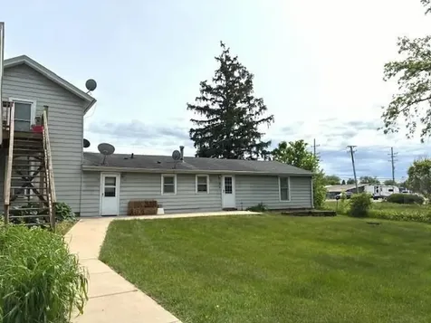 722/724 West Grant Highway Marengo IL 60152