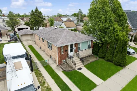 2841 North Neva Avenue Chicago IL 60634