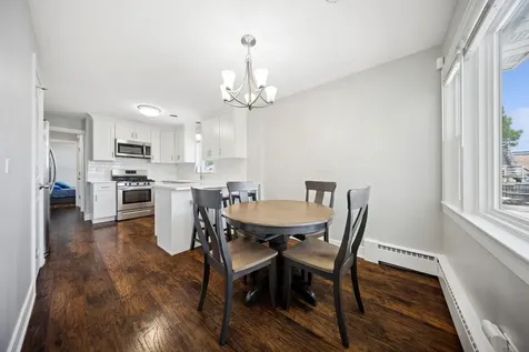 2841 North Neva Avenue Chicago IL 60634