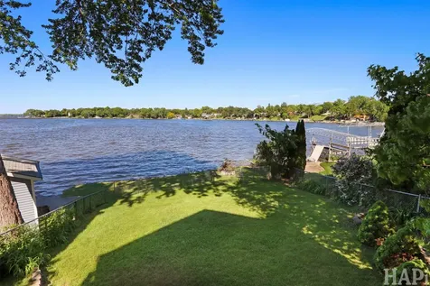 9 Lakeside Lane Fox Lake IL 60020