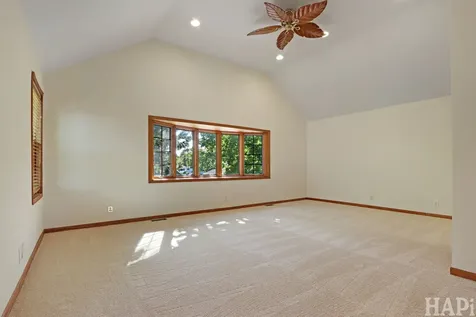 9 Lakeside Lane Fox Lake IL 60020