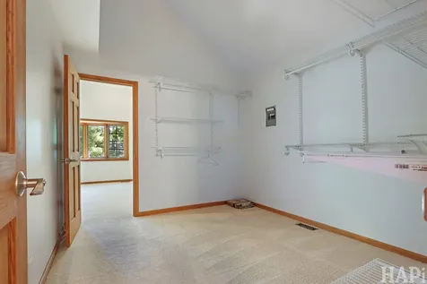 9 Lakeside Lane Fox Lake IL 60020