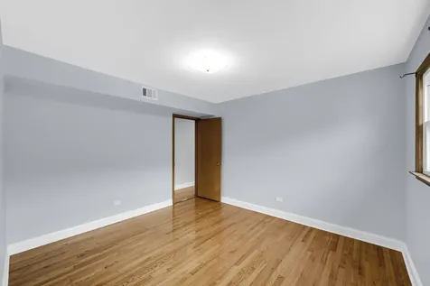 5740 North Lowell Avenue Chicago IL 60646