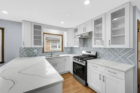 5740 North Lowell Avenue Chicago IL 60646