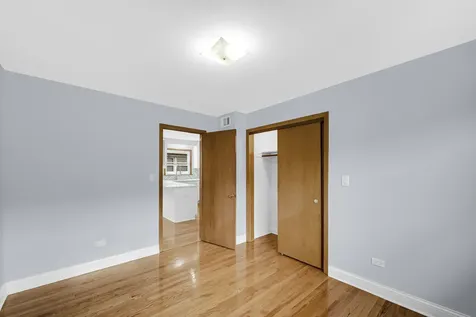 5740 North Lowell Avenue Chicago IL 60646