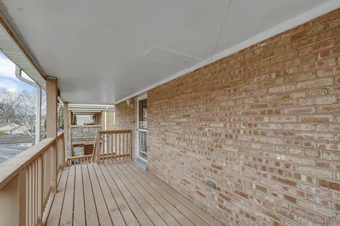 5740 North Lowell Avenue Chicago IL 60646