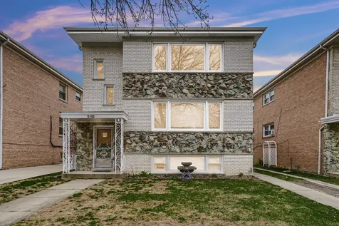 5740 North Lowell Avenue Chicago IL 60646