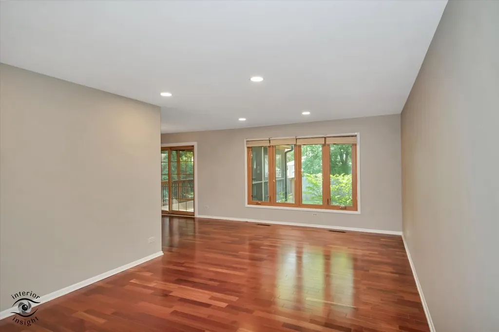 1130 Laureli Circle Naperville IL 60540
